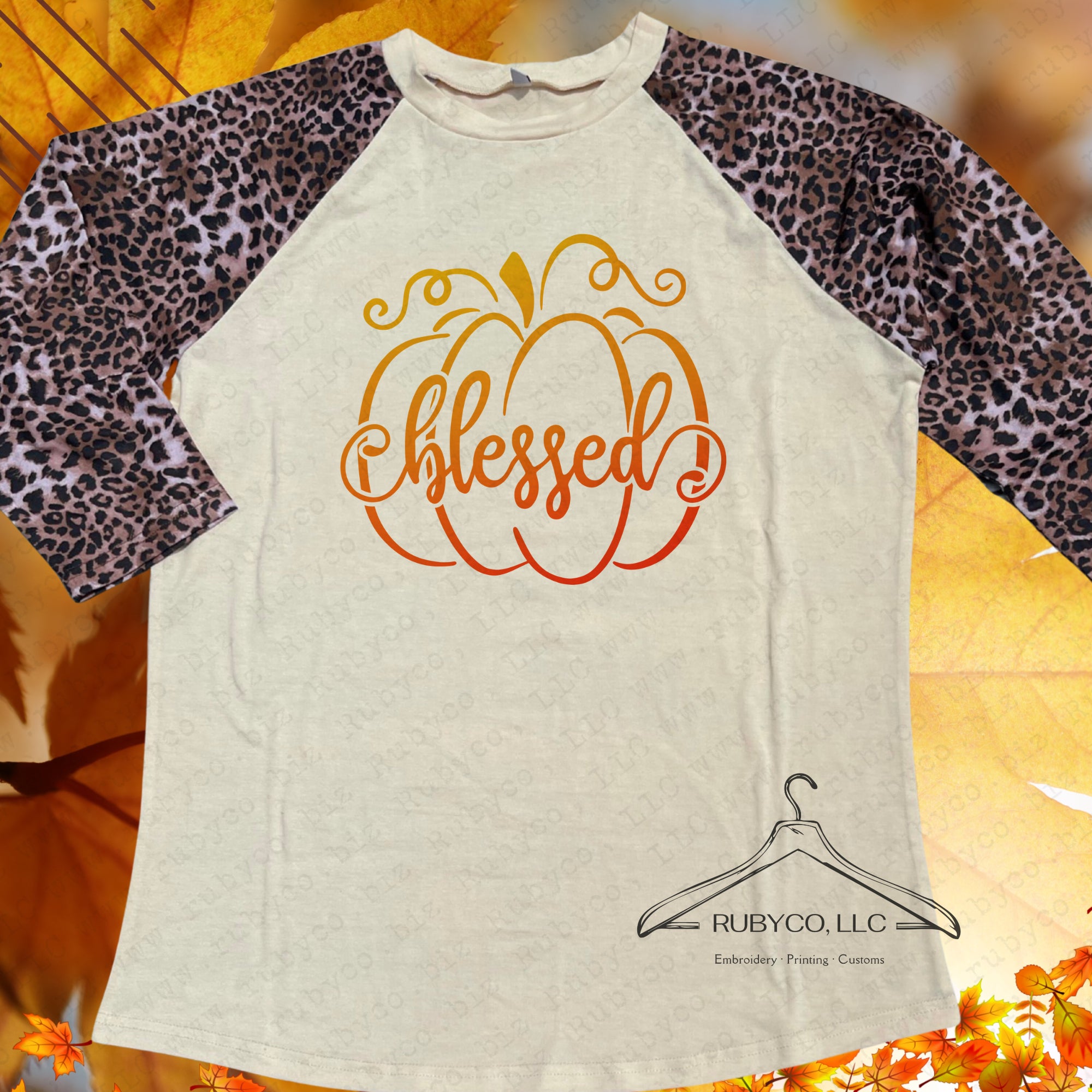 Blessed Pumpkin - Ladies Fit Leopard Raglan T-shirt