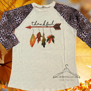 Thankful Arrow - Ladies Fit Leopard Raglan T-shirt